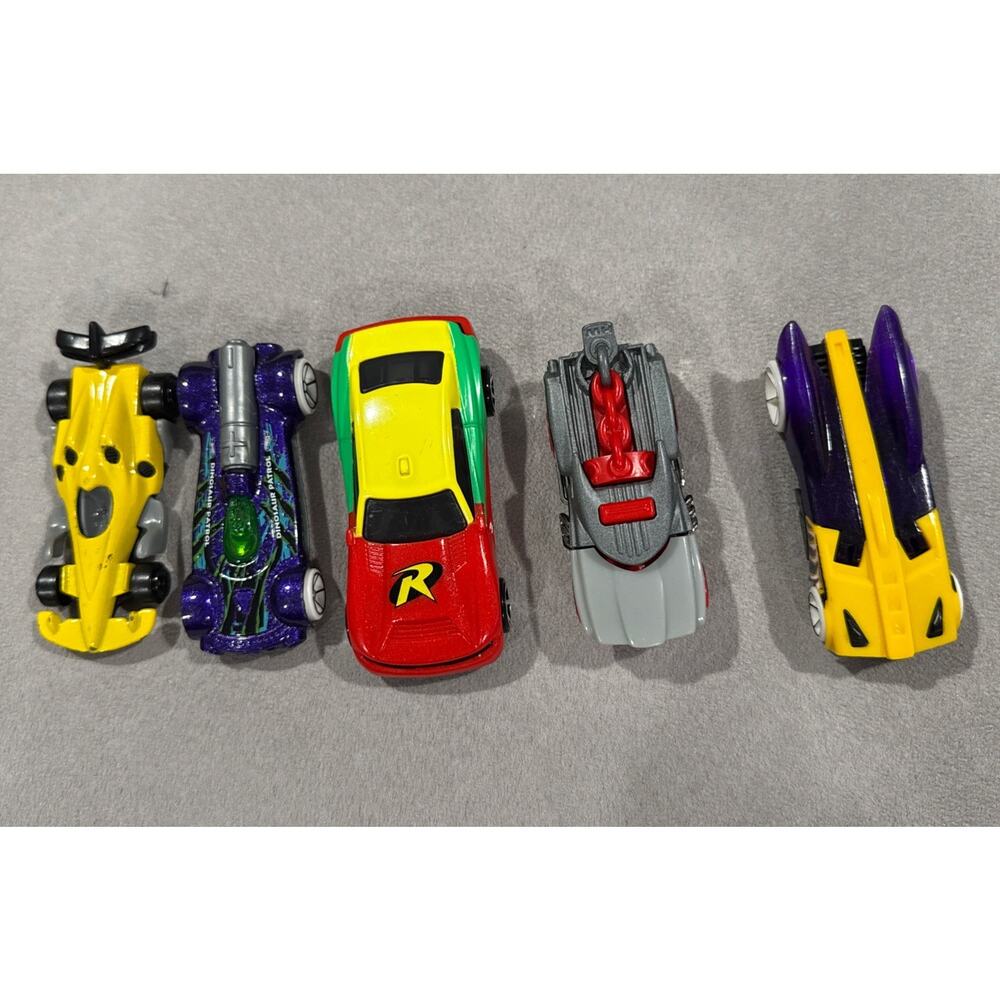 Lot Of 5 Hot Wheels Die Cast Cars Toy Cars Vehicles Colorful